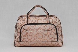 Практична пътна чанта в бежово