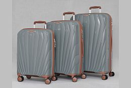 Комплект полипропиленови куфари в сив цвят