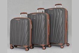 Комплект полипропиленови куфари в тъмносив цвят