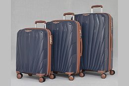 Комплект полипропиленови куфари в тъмносин цвят