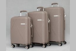 Комплект елегантни полипропиленови куфари в бежово