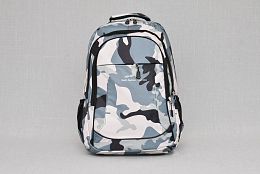 Раница в светъл камуфлаж