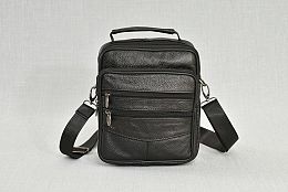 Мъжка чанта с две отделения