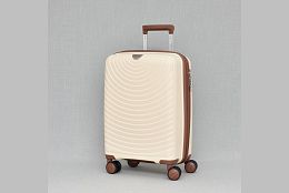 Малък куфар на 4 колела цвят крем