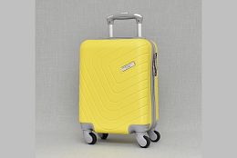 Малък куфар за ръчен багаж в жълто