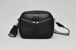 Дамска чанта за през рамо в черно