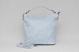 Голяма дамска чанта в светлосиньо