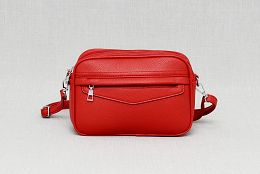 Дамска чанта в червено с три отделения