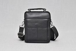 Елегантна мъжка чанта от естествена кожа