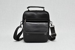 Мъжка чанта от висококачествена кожа