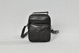 Мъжка чанта с дръжка за ръка