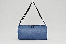 Малък спортен сак в тъмно синьо