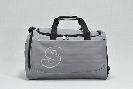 Малък сак за спорт в сиво