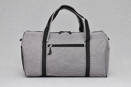 Практичен спортен сак в сиво