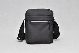 Мъжка текстилна чанта в черно