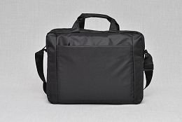 Черна чанта за лаптоп