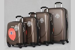 Комплект от 4 ABS куфара в кафяво