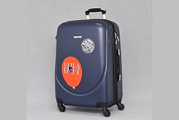 Среден куфар в тъмносиньо