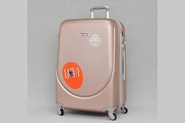 Голям куфар в цвят пепел от рози