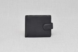 Мъжко черно портмоне от естествена кожа