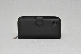 Дамско портфейл от естествена кожа в черно