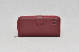 Дамски портфейл от естествена кожа в бордо